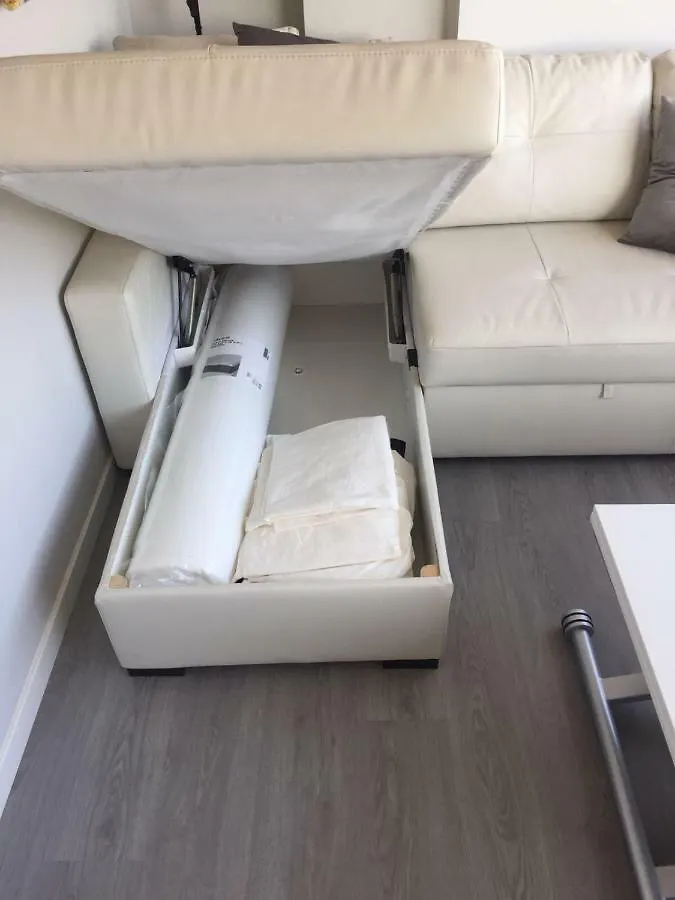 Isabel Manoja Apartment Torremolinos