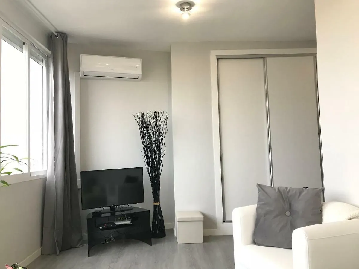Isabel Manoja Apartment Torremolinos