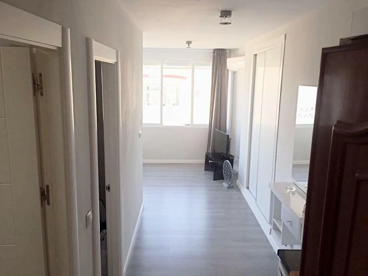 Isabel Manoja Apartment Torremolinos Spain
